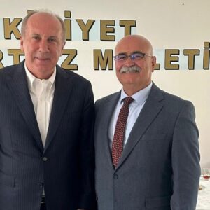 bir belediye daha bugun chpye geciyor dsXca8BI