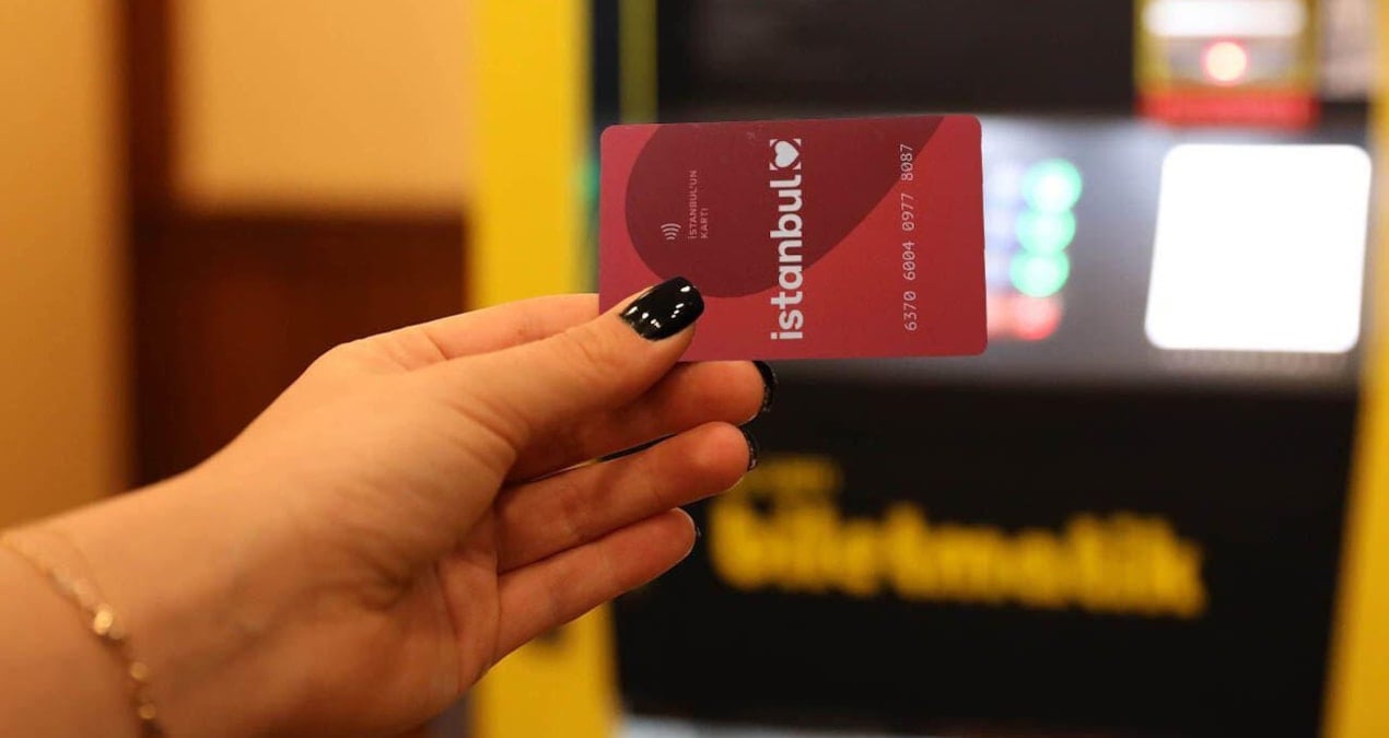 istanbulda 30 yas ustu ogrencilerin indirimli ulasim hakki tekrar mahkemeye tasinacak ykL2IlX5