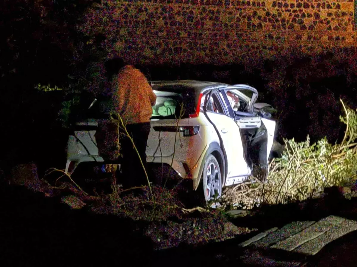 diyarbakirda uyusturucu surucusu kazaya neden oldu HPl6CWIi.jpg