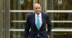 hadsiz-sefir-sacmalamaya-devam-ediyor-2fb73X6G