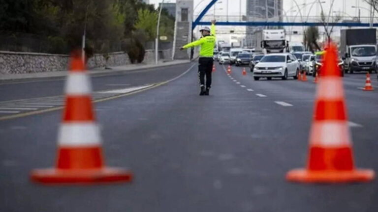 saat-verildi-istanbulda-bugun-bu-yollar-kapali-iZmBCcXJ