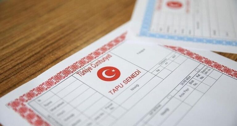 tapuda-gizli-sifre-rengine-bakmadan-imza-atan-pisman-oluyor-tRIfMxii