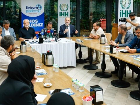 Bangsamoro lideri haci murad ibrahim istanbulda gazetecilerle bulustu UPXgYDt5
